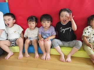 623~U27