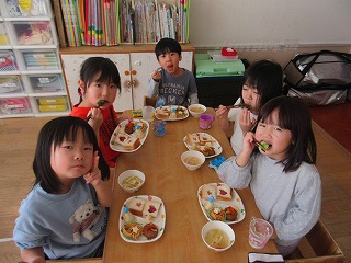 NX}X