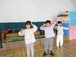 2���X���`�P�R��