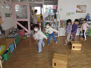 2��24���`27��