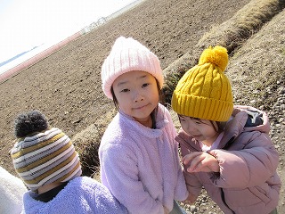 3��23���`26��