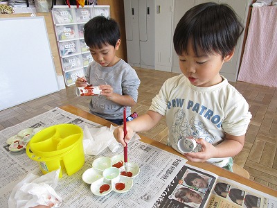 �������g�H��